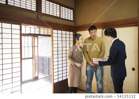 Traditional home renovation plan 54135132