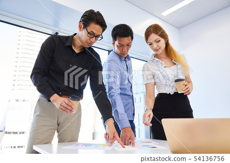 Global Business Business Talk Foreign Investment Venture IT 54136756