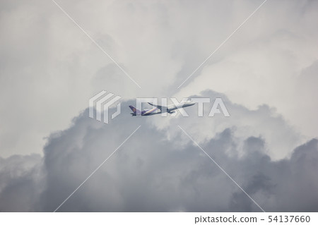 Airbus A350-900 of Thai Airway 54137660