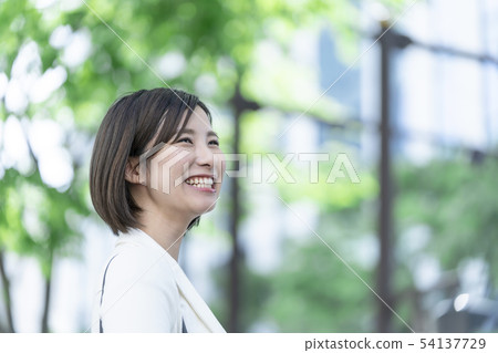 20's business woman 54137729