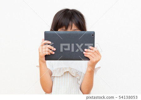 Girls using tablets 54138053