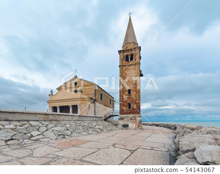 The church in embankment in Caorle The church in embankment in Caorle 54143067