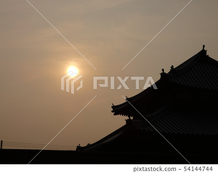 Dusk contrast Dusk contrast 54144744