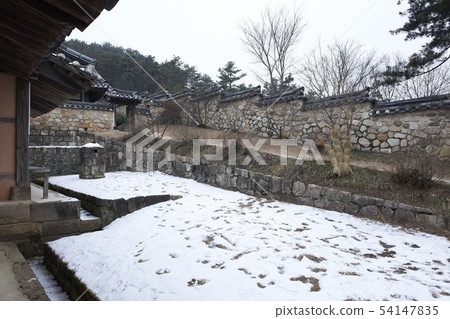 Kim Jung Hee's house, Myeong-gun, Chungnam Kim Jung Hee's house, Myeong-gun, Chungnam 54147835