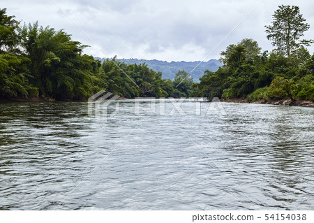 Travel Kanchanaburi river Kwai Yai 54154038