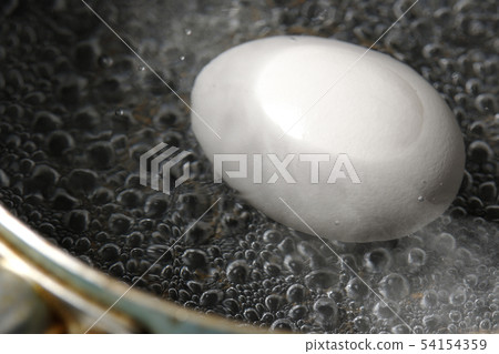 Boiled eggs (steam) Boiled eggs (steam) 54154359