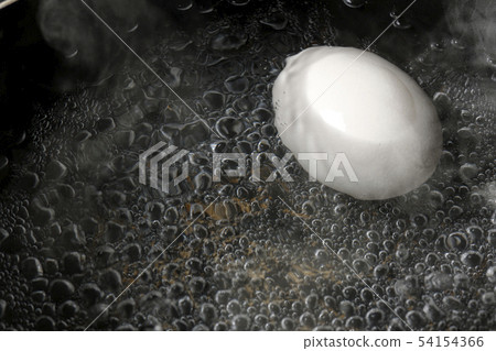 Boiled eggs (steam) Boiled eggs (steam) 54154366