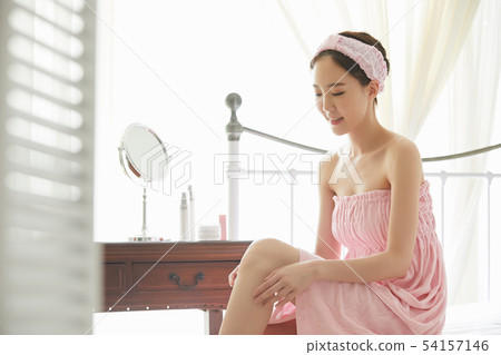 Female Beauty Body Care Female Beauty Body Care 54157146