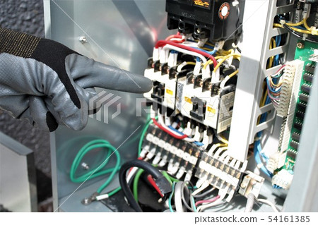 Machine maintenance 54161385