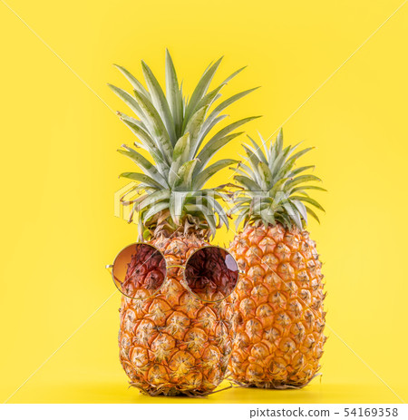 Phoenix Pear Yellow Background Sumikyo Natsuten Pineapple Sunglasses Summer summer pineapple Phoenix Pear Yellow Background Sumikyo Natsuten Pineapple Sunglasses Summer summer pineapple 54169358