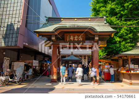 日本東京都市風景在Sugamo Jizodori購物區（Togenuki Jizoen）的高和寺 54170661