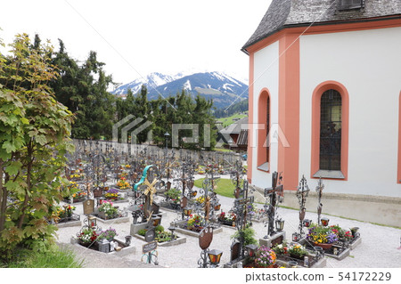 30 beautiful villages of Europe Alpbach church cemetery Tyrol region Austria Europe 30 beautiful villages of Europe Alpbach church cemetery Tyrol region Austria Europe 54172229