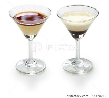 Two tone coffee cocktail 54178718