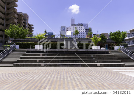 Shimoishi Park Ryobikocho停車場屋頂綠化屋頂公園Nishikawa i Plaza Yukicho圖書館岡山縣岡山縣 Shimoishi Park Ryobikocho停車場屋頂綠化屋頂公園Nishikawa i Plaza Yukicho圖書館岡山縣岡山縣 54182011