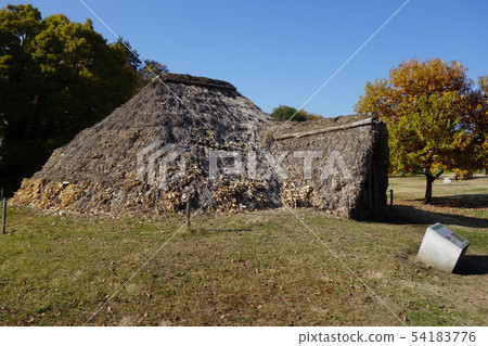 Katsusaka ruins 54183776