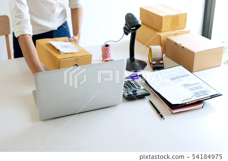 Small business Worker delivery Small business Worker delivery 54184975