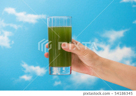 健康綠色汁液健康汁液綠色和黃色蔬菜 健康綠色汁液健康汁液綠色和黃色蔬菜 54186345