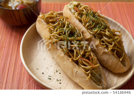 炒麵麵包 54186946