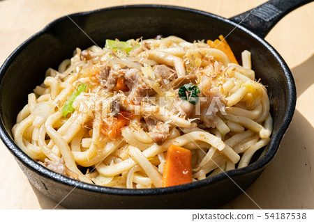 Yaki udon Yaki udon 54187538