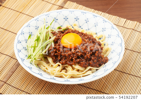 Jarger noodles Jarger noodles 54192207