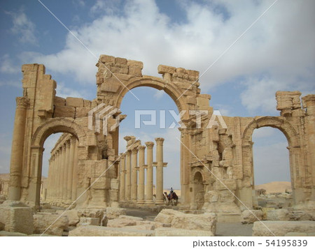 Syria-Palmyra Syria-Palmyra 54195839