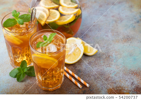Traditional iced tea with lemon. Traditional iced tea with lemon. 54200737