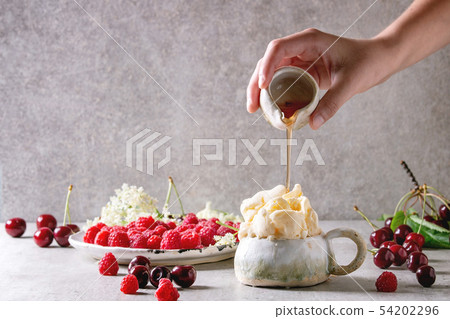 Ricotta gelato ice cream 54202296