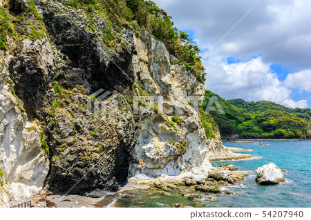 Hashise's dike [Iki City, Nagasaki Prefecture] 54207940