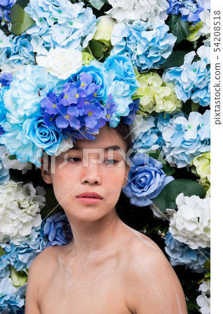 Wreath of flowers background in Rose Woman Asian Wreath of flowers background in Rose Woman Asian 54208518