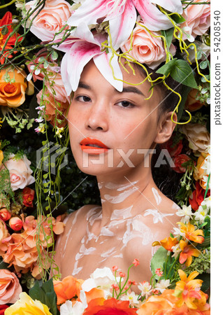 Wreath of flowers background in Rose Woman Asian Wreath of flowers background in Rose Woman Asian 54208540