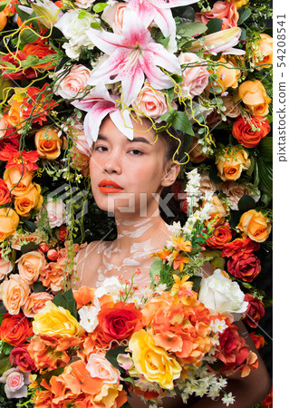 Wreath of flowers background in Rose Woman Asian Wreath of flowers background in Rose Woman Asian 54208541