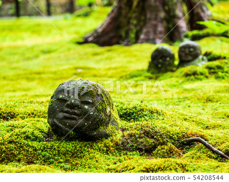 Kyoto Sanzenin Temple warabe Jizo 54208544