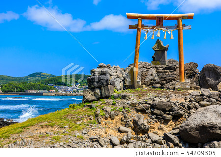 Shoji Park (Ryu Serpent Shrine) [Iki City, Nagasaki Prefecture] 54209305