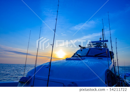 Genkai海鯛捕魚在初夏 Genkai海鯛捕魚在初夏 54211722