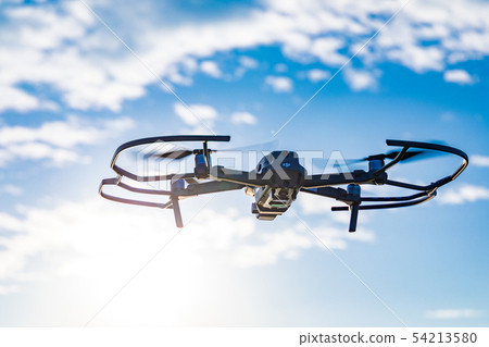 無人機飛向太陽MAVIC2 Pro 54213580