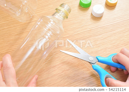 PET bottle work hand PET bottle work hand 54215114