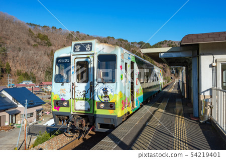 [Miyako City, Iwate Prefecture] Platform scenery of Sanriku Railway Entermachi Station 54219401