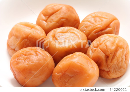 Honey plum (seasoned pickled plum) 54220021