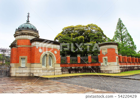 Kyoto National Museum 54220429