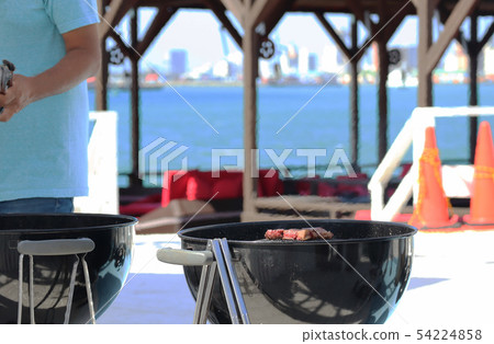 Have a barbecue on the terrace overlooking the city over the sea Have a barbecue on the terrace overlooking the city over the sea 54224858