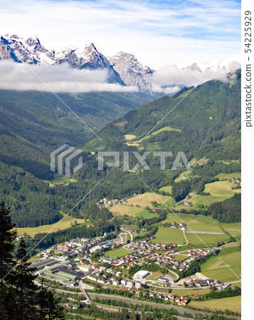 從冰（Aisliesenwert）的看法在奧地利 54225929