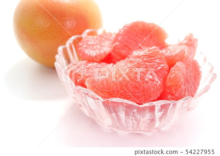 葡萄柚紅寶石白色背景 54227955