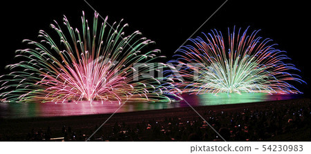 [三重縣]熊野煙花節海上自毀 54230983