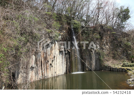 Yellow basalt 54232418