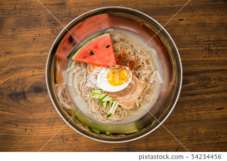 Cool Noodle Seoul and Pyongyang cold noodles 54234456