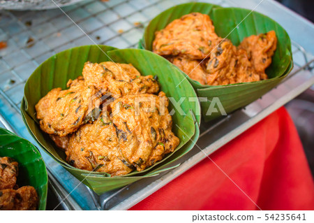 Deep fried fish pasty,fish with red curry pancake. 54235641