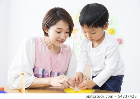 Kindergarten nursery school nursery teacher nursery school children work Kindergarten nursery school nursery teacher nursery school children work 54237428