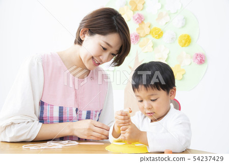 Kindergarten nursery school nursery teacher nursery school children work Kindergarten nursery school nursery teacher nursery school children work 54237429