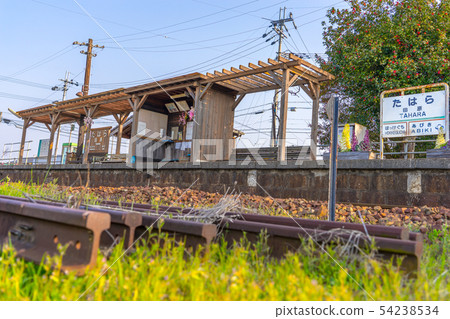 橫濱鐵路，在兵庫縣西南部運行的本地線，乘坐浪漫的火車（兵庫縣葛西市田原町）*圖片在註釋部分 54238534