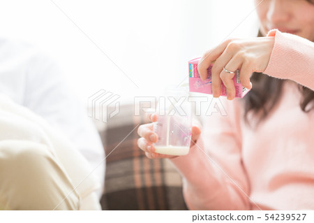 牛奶 牛奶 54239527